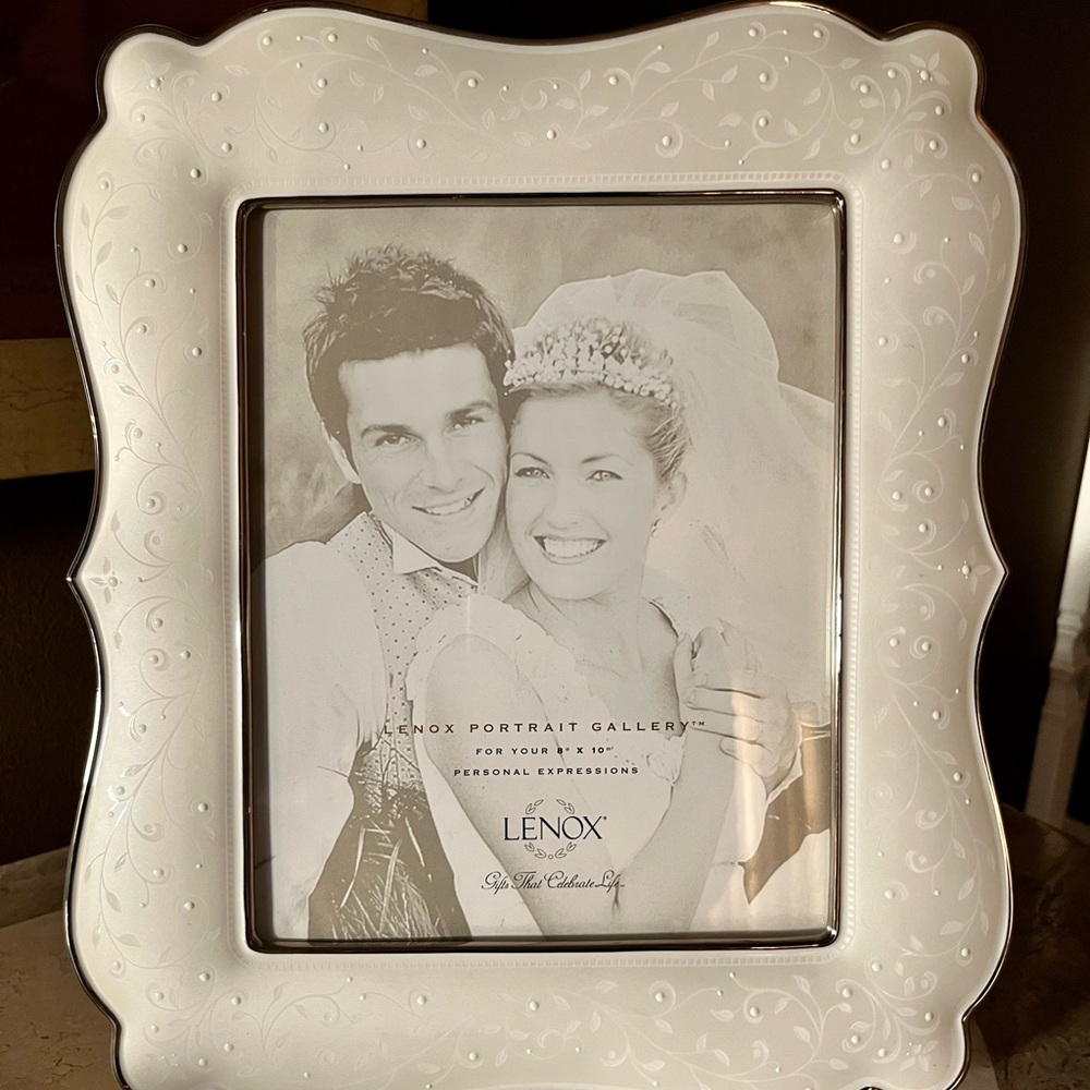 Picture Frame - Picture 5 of 5